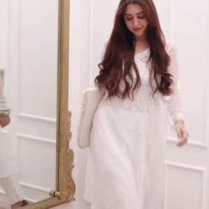 🤍 Elegant White Chikankari Embroidered Kurta & Pant Set for Women 🤍